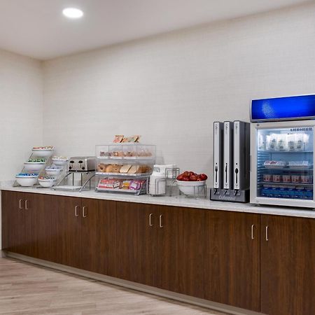 Comfort Inn & Suites Гейлорд Екстериор снимка