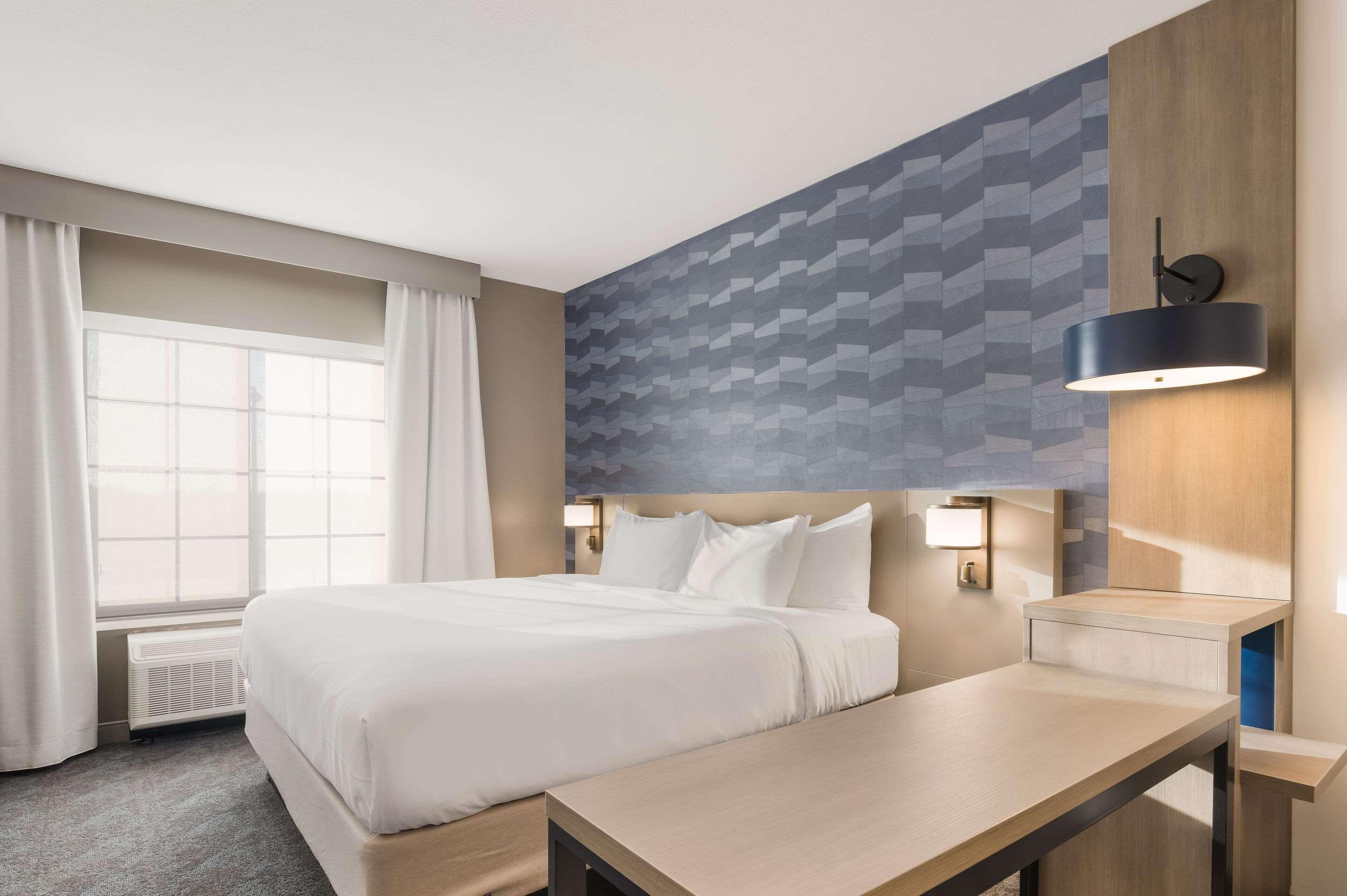 Comfort Inn & Suites Гейлорд Екстериор снимка