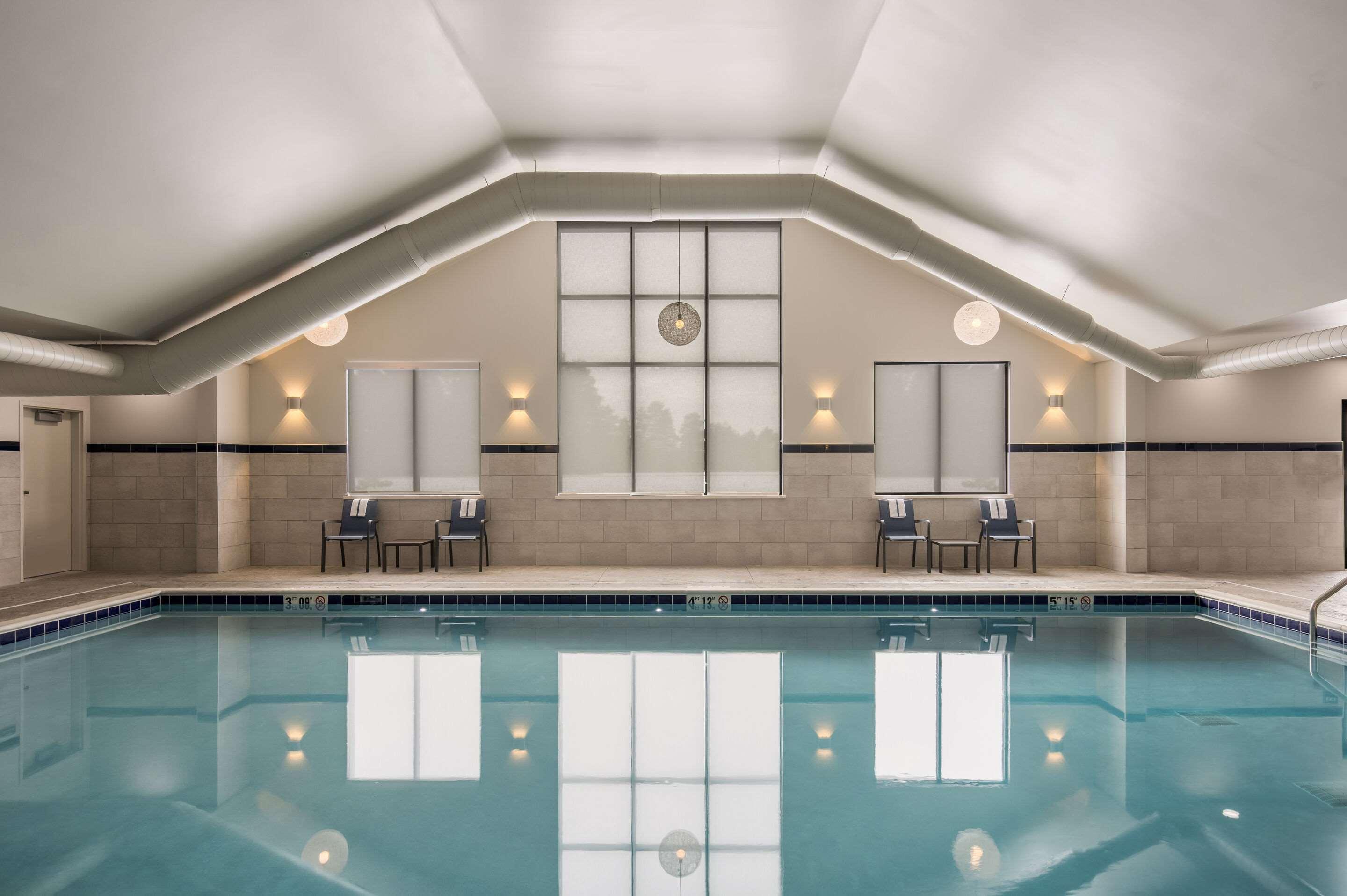 Comfort Inn & Suites Гейлорд Екстериор снимка