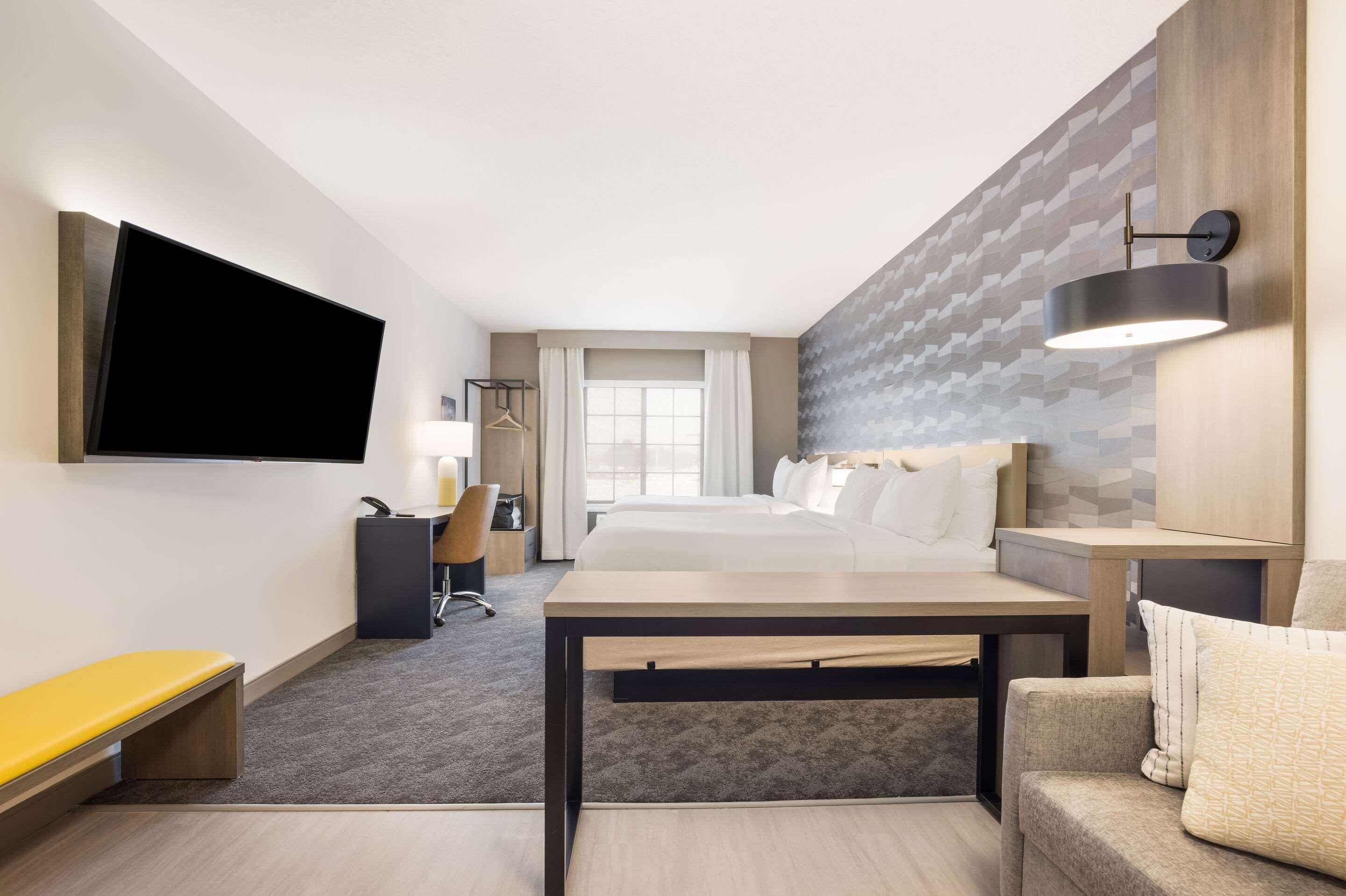 Comfort Inn & Suites Гейлорд Екстериор снимка