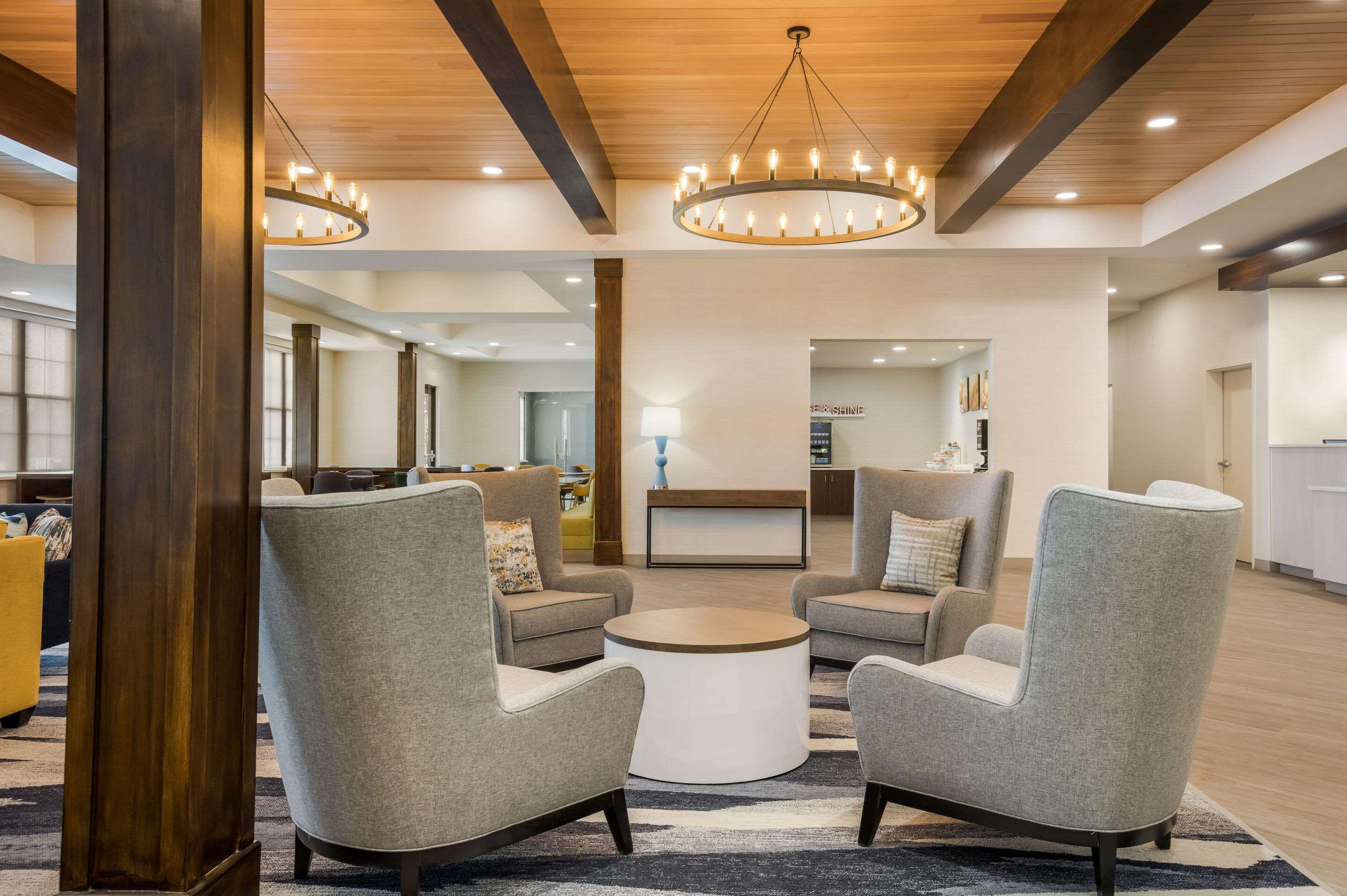 Comfort Inn & Suites Гейлорд Екстериор снимка