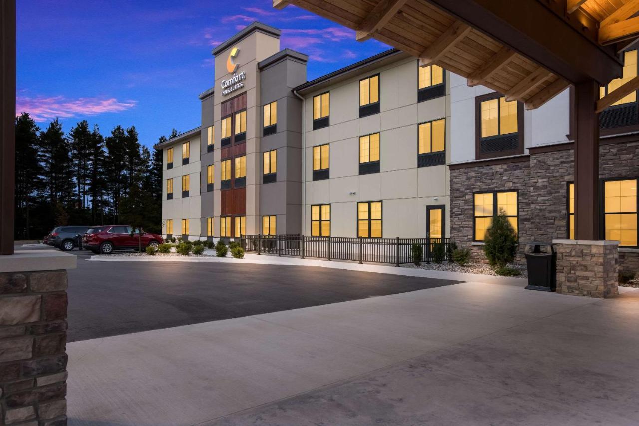 Comfort Inn & Suites Гейлорд Екстериор снимка